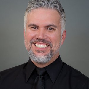 Derek Niño