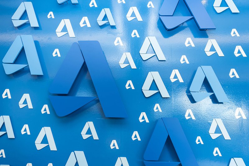 Autodesk-banner-Header-1200pxw.jpg